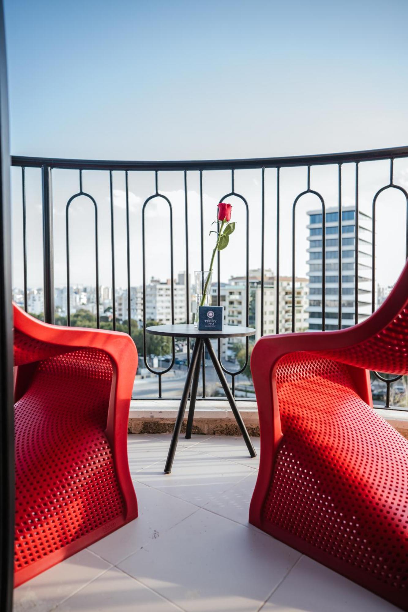 Gate Twenty Two Boutique Hotel Nicosia Exterior photo